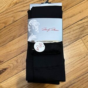 Marilyn Monroe Classic Black leggings faux fur lined - New